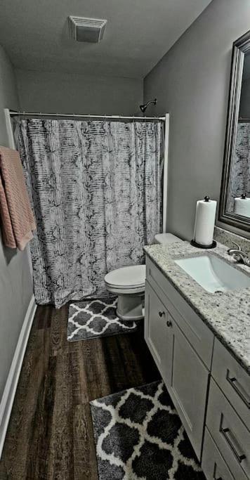 Gorgeous 3 Bedroom Home With Cable Tv In All Rooms & Free Wi-Fi Конкорд Екстериор снимка